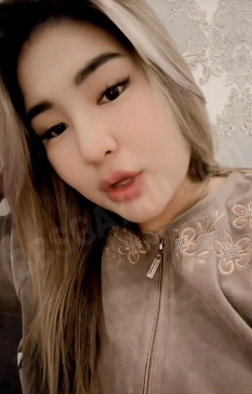 Yulia35354552594
