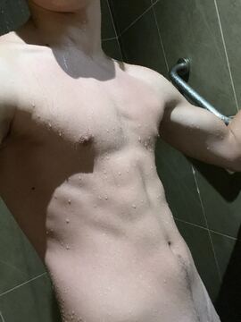 NIKT0